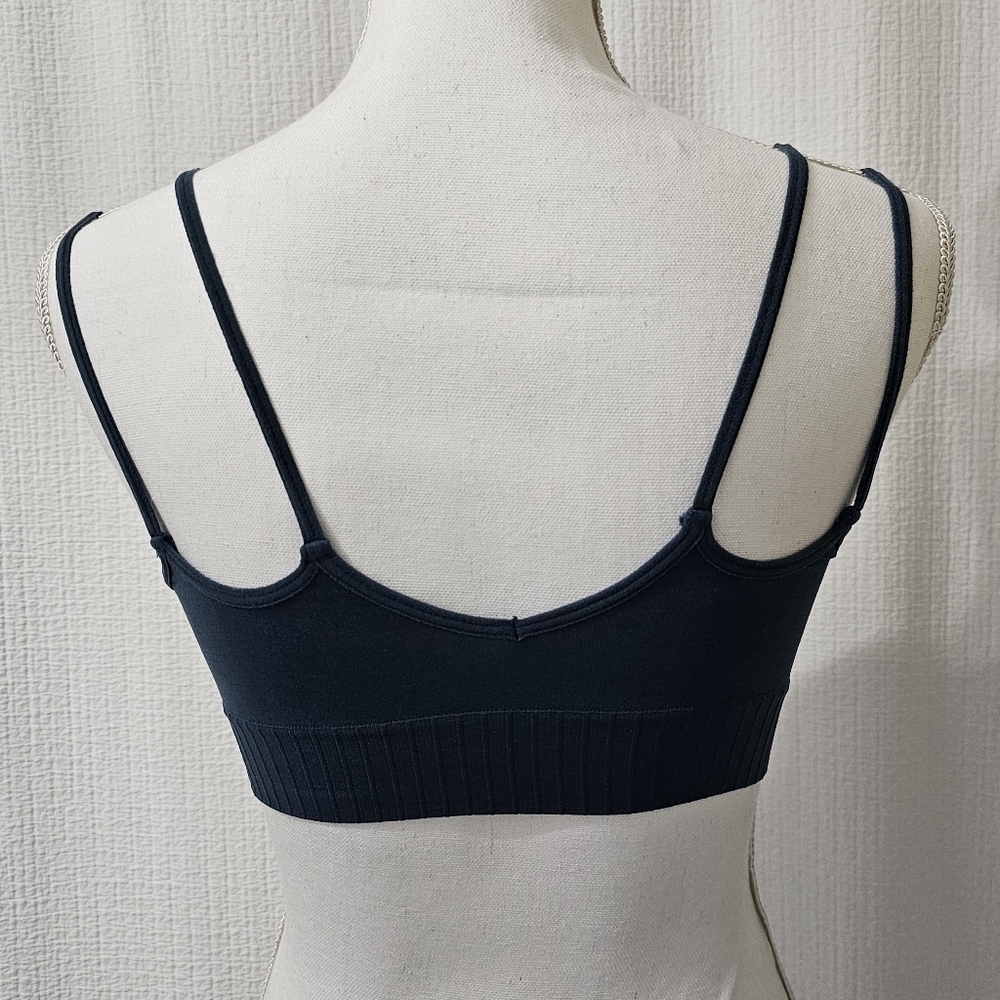 DANSKIN Bralette - Picture 2 of 6